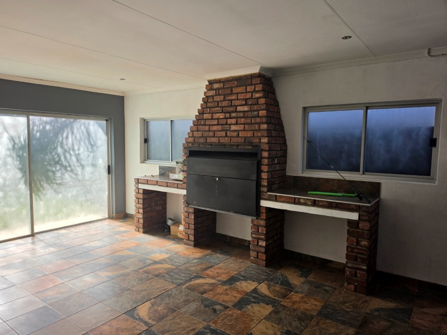 4 Bedroom Property for Sale in Oosterville Northern Cape